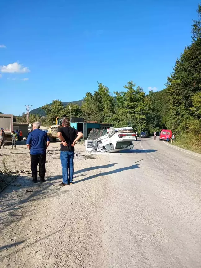 Sinop'un Ayancık ilçesinde trafik kazası: 2 yaralı