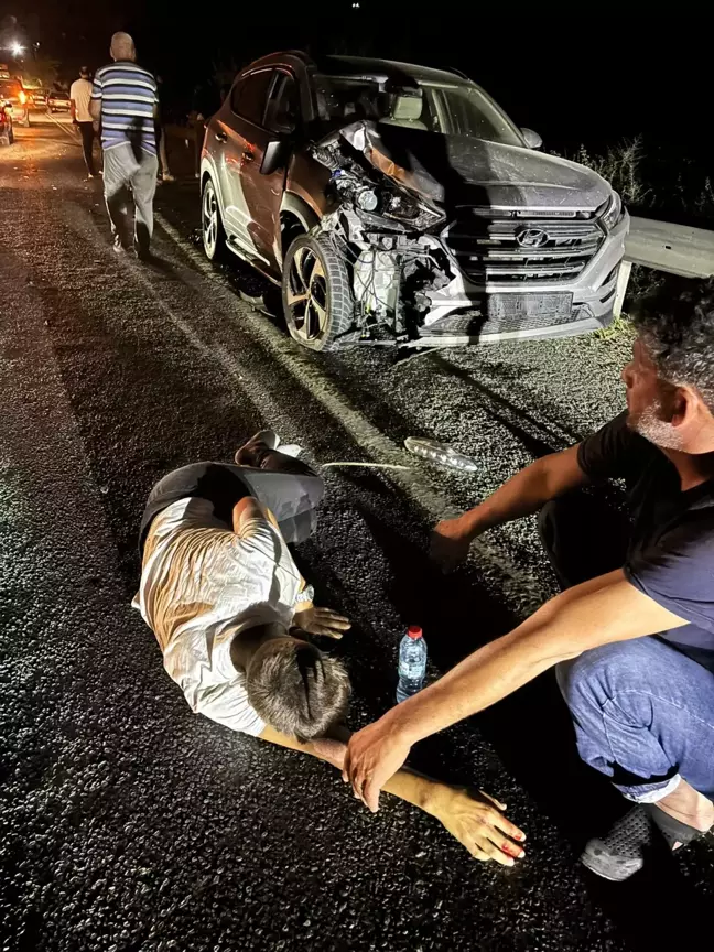 Çamlıyayla'da cip ile motosiklet çarpıştı: 2 yaralı