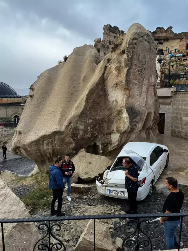 Nevşehir'de sağanak sonrası meydana gelen sel hasara neden oldu