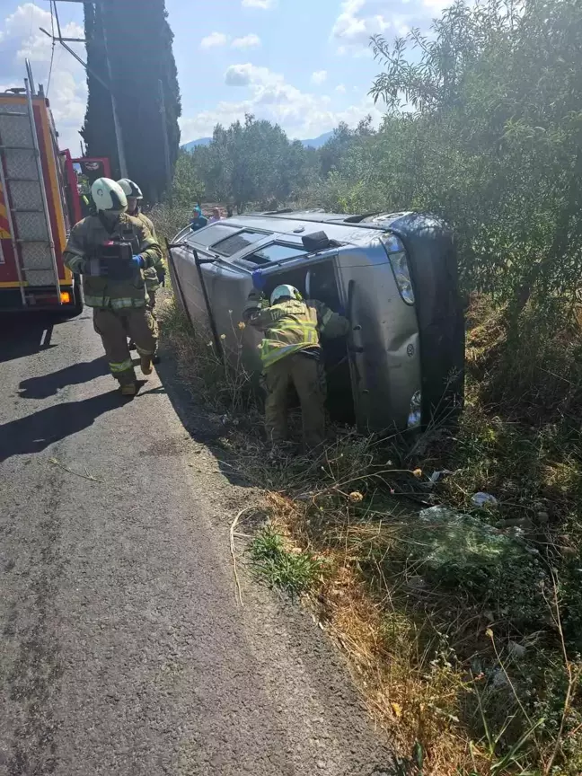 Balıkesir'de Panelvan Devrildi: 1 Yaralı