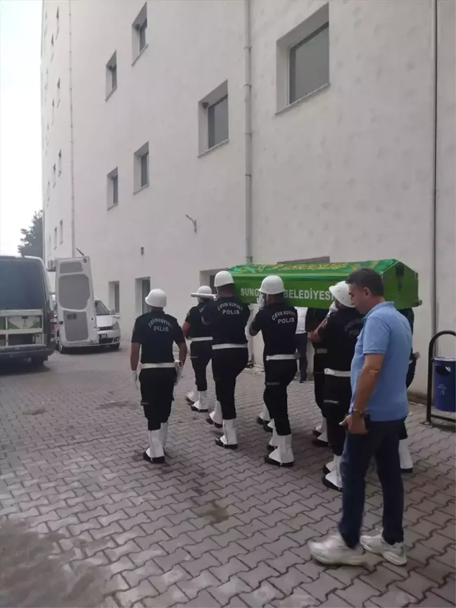 Çorum'da Otomobil Rögar Kapağına Çarptı: 2 Ölü, 2 Yaralı