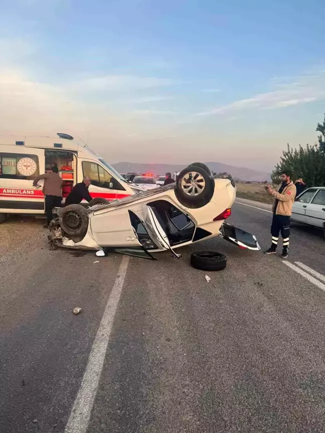 Turhal-Zile Yolunda Otomobil Takla Attı, Sürücü Hafif Yaralandı