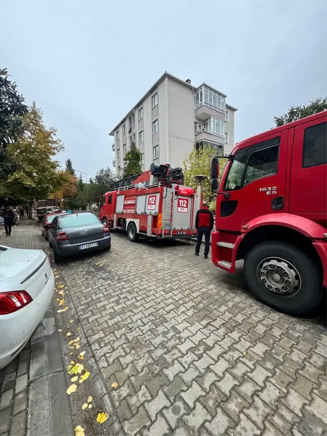 Lüleburgaz'da Apartman Bodrumunda Yangın Çıktı