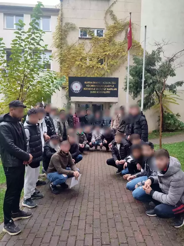 Bursa'da Göçmen Kaçakçılığı Operasyonu: 34 Kaçak Göçmen Yakalandı