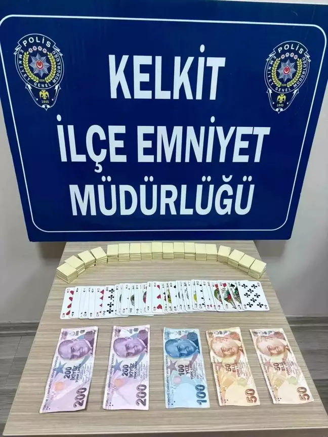 Gümüşhane'de Kumar Operasyonu: 5 Kişiye 32 Bin TL Ceza