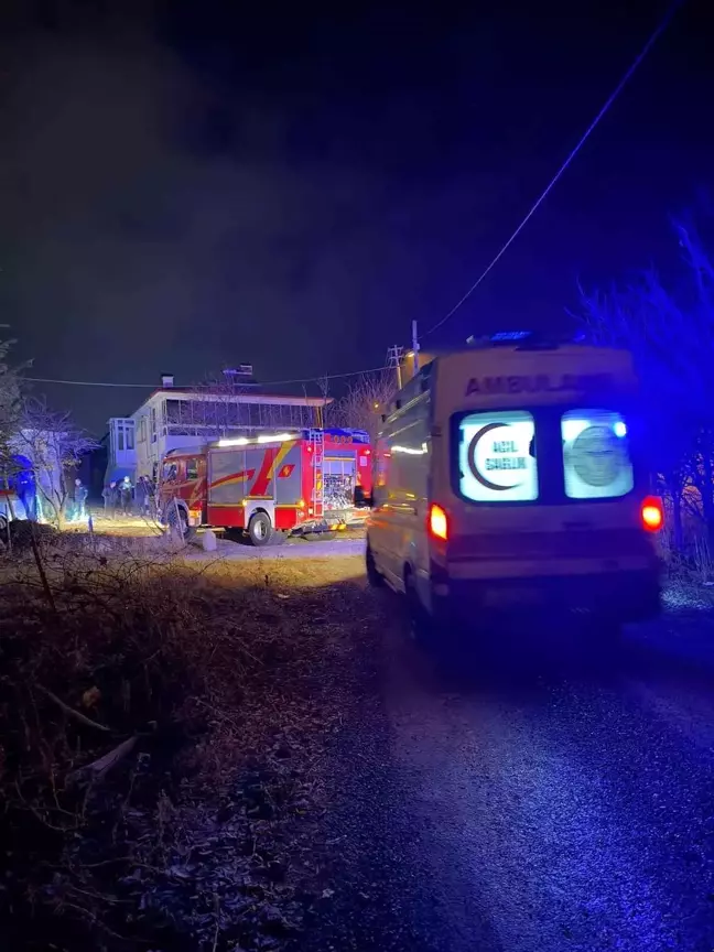 Ankara'da Park Halindeki Tofaş Araçta LPG Patlaması: Yangın Çıktı