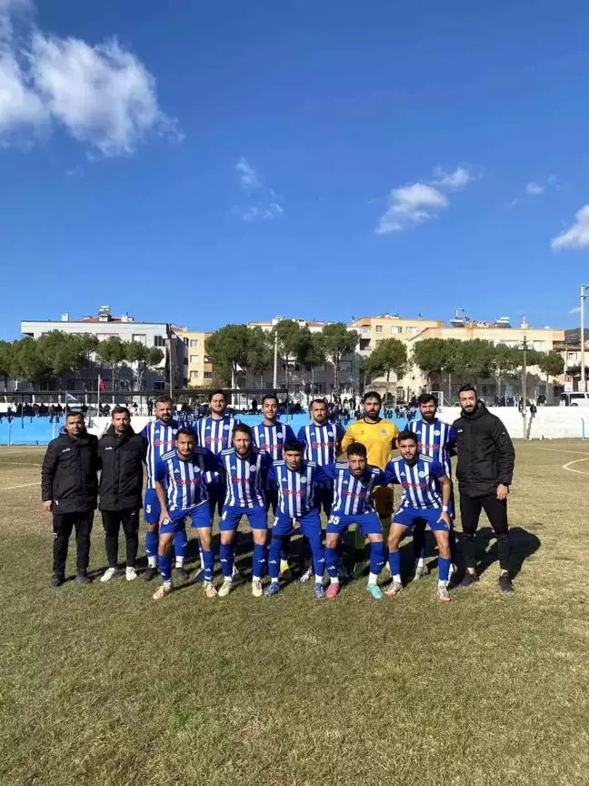 Aliağa Helvacı ve Bornova Yeşilova Berabere Kaldı