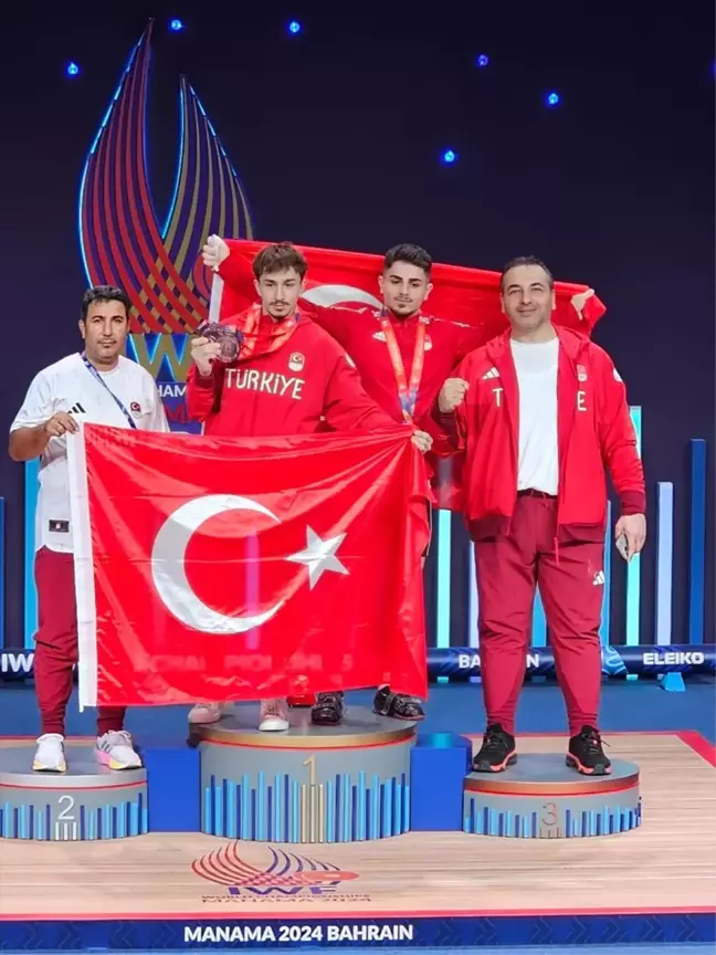 Dünya Halter Şampiyonası'nda Türkiye 3 Bronz Madalya Kazandı