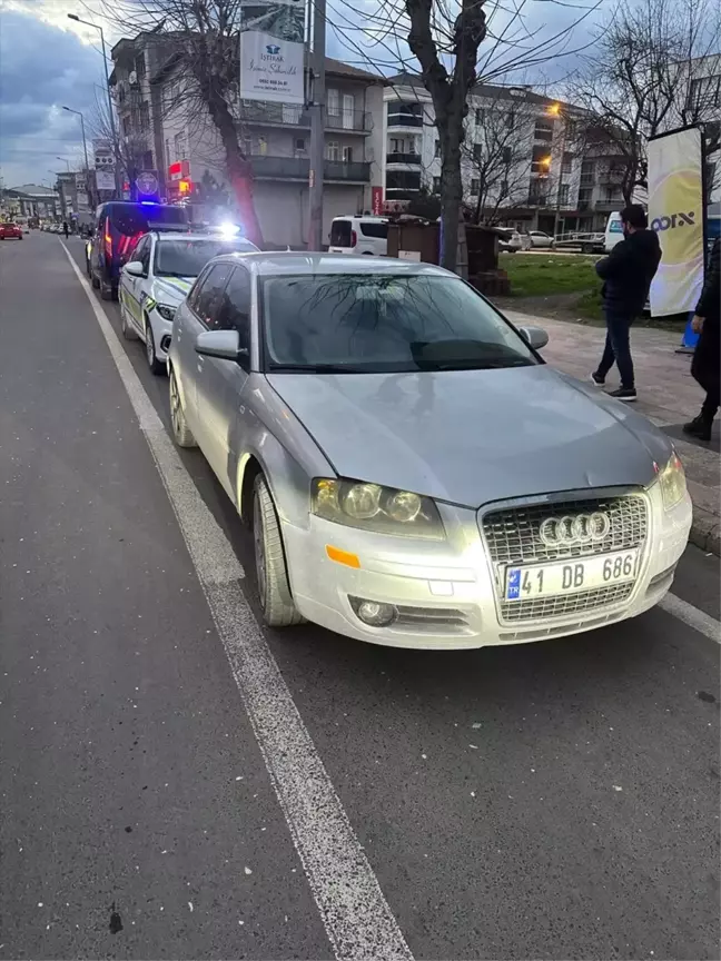 Düzce'de İş Yerinde Bıçaklama: Bir Kişi Hayatını Kaybetti