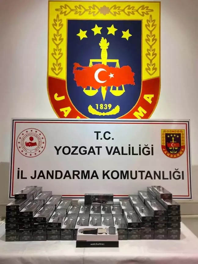 Yozgat'ta 100 Bin TL Değerinde Gümrük Kaçağı Akıllı Saat Ele Geçirildi