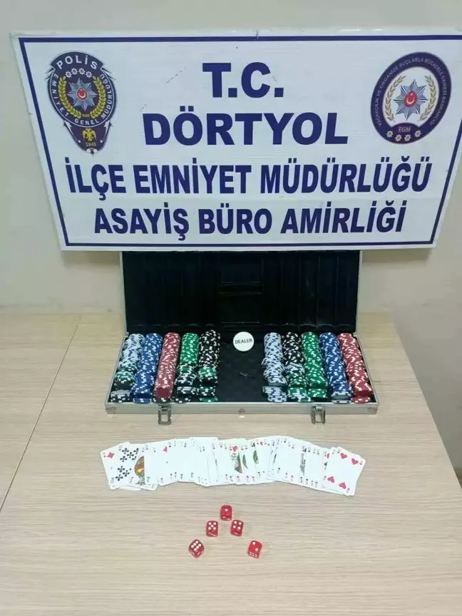 Hatay'da Kumar Oynayan 10 Kişiye 64 Bin TL Ceza