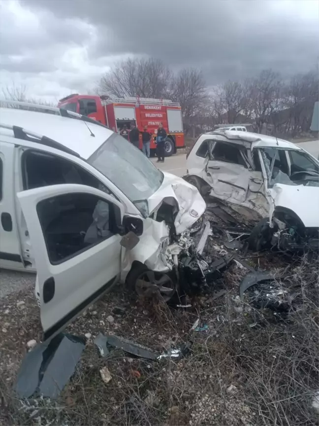 Isparta'da Trafik Kazası: 1 Ölü, 1 Yaralı