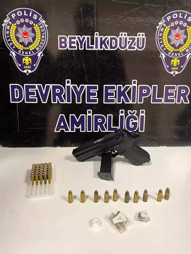 Beylikdüzü'nde Silahlı Tehdit Olayında 3 Gözaltı