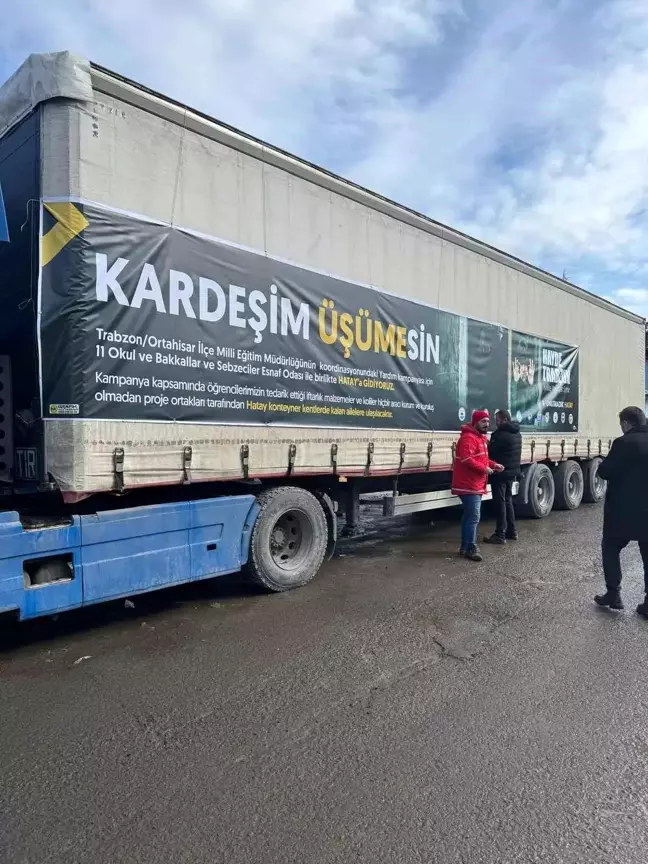 Trabzon'dan Hatay'a 3 Bin Gıda Kolisi Gönderildi