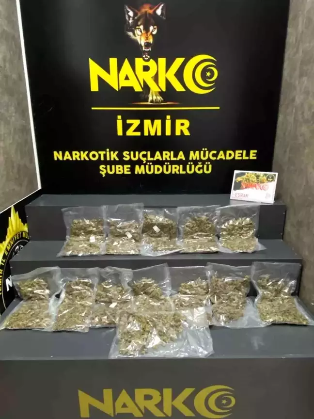 İzmir'de 6 Kilo 700 Gram Uyuşturucu Ele Geçirildi