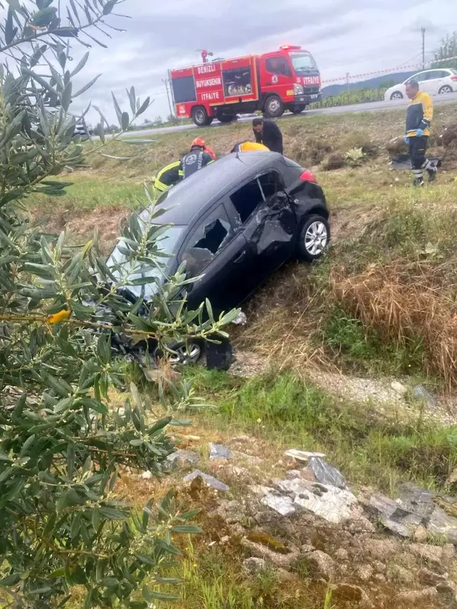 Denizli'de Trafik Kazası: 4 Yaralı