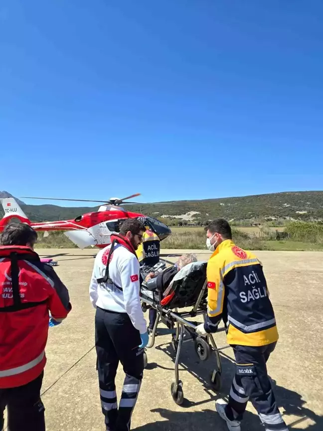 Gökçeada'da Kalp Krizi Geçiren Hasta Ambulans Helikopter ile Çanakkale'ye Nakledildi
