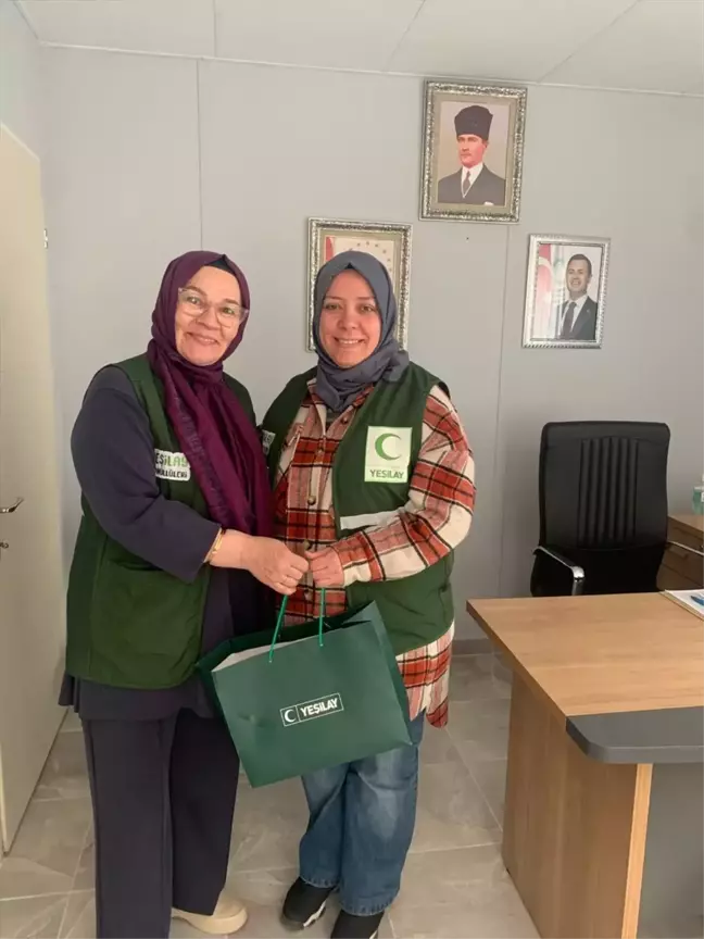 Yeşilay Kadın Komisyonu'ndan Muhtarlara Ziyaret