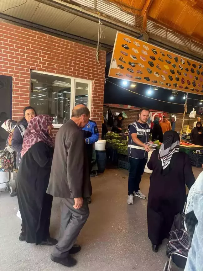 Kadına Yönelik Şiddetle Mücadele İçin Bilgilendirme Etkinliği Düzenlendi