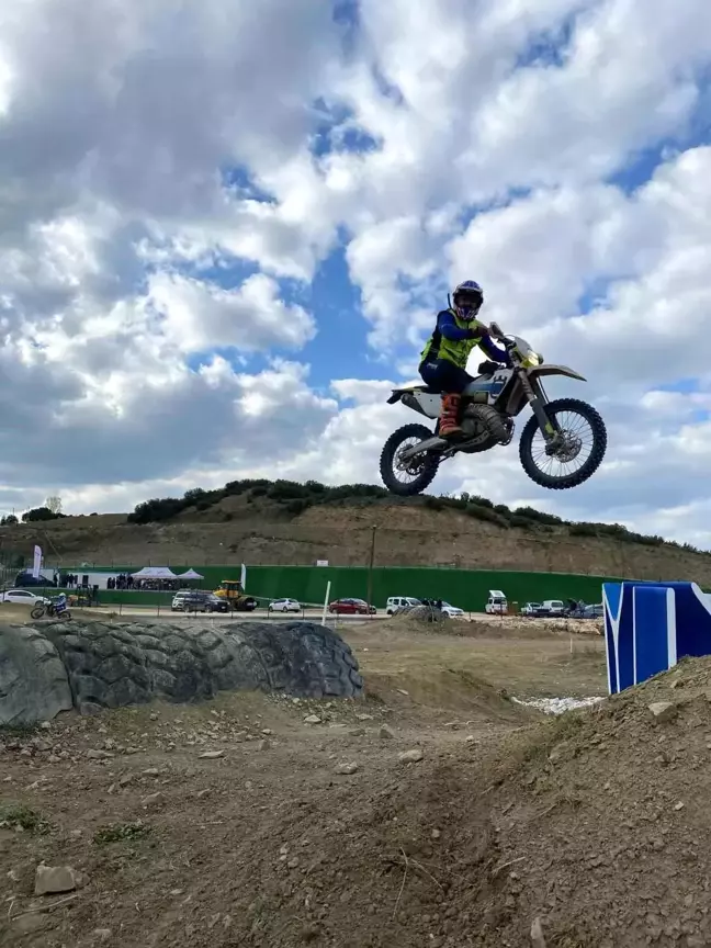 Bilecik'te Enduro & ATV Türkiye Şampiyonası Düzenlendi, Kazanılan Ödüller Bağışlandı