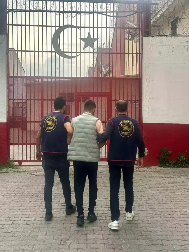 Dolandırıcılık suçundan 10 yıl hapis cezası olan şahıs yakalandı
