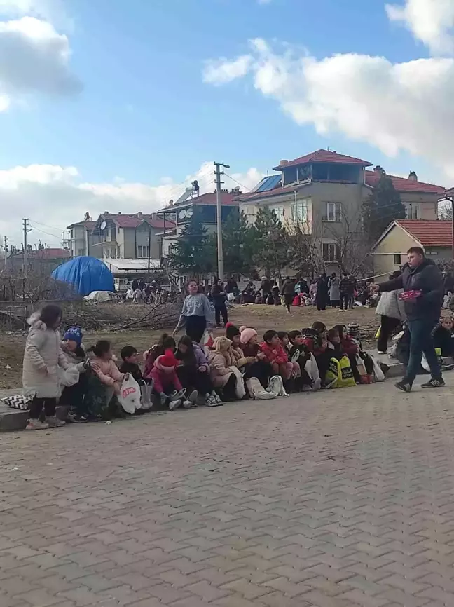 Şuhut'ta Berat Kandili Geleneği Devam Ediyor