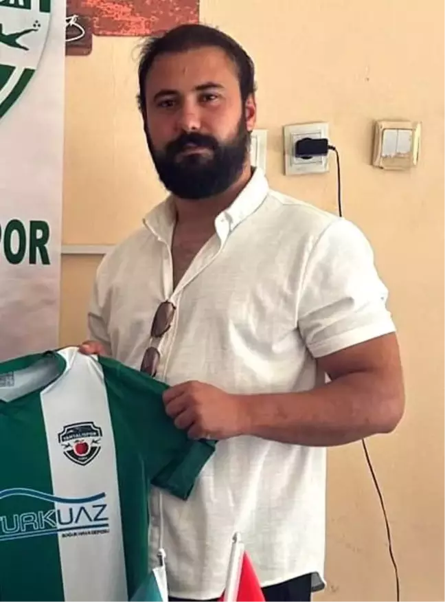 Yahyalıspor'da Antrenör Furkan Selim Ünlü ile Yollar Ayrıldı