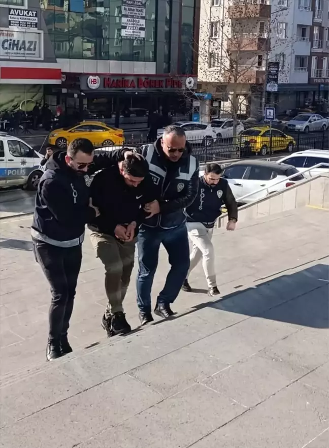 127 Yıl 8 Ay Hapis Cezası Olan Firari Hükümlü Yakalandı