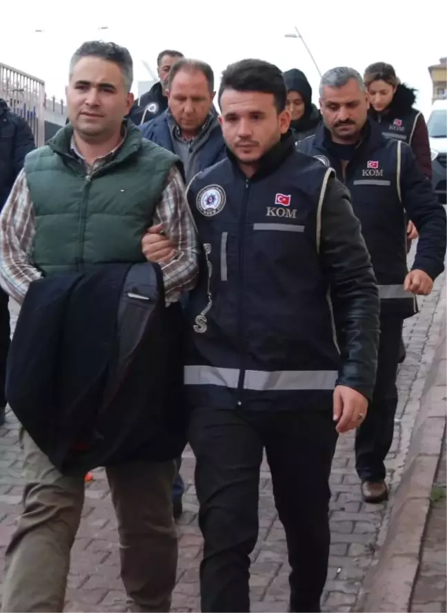 Kayseri'de 'Bylock' Operasyonu: 3 Gözaltı