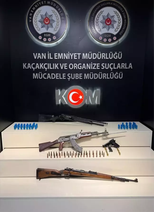 Van'da Ruhsatsız Silah Operasyonu: 3 Gözaltı