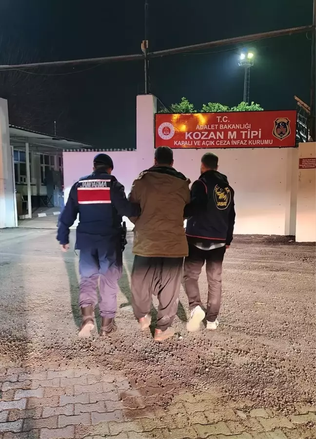 Adana'da Firari Hükümlüler Jandarma Operasyonu ile Yakalandı