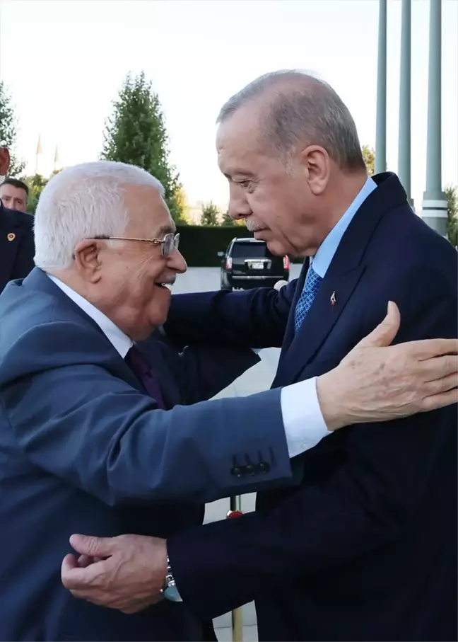 Cumhurbaşkanı Erdoğan, Filistin Devlet Başkanı Abbas ile görüştü