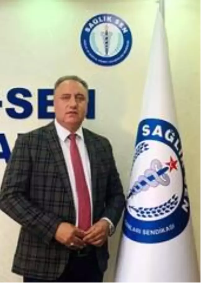 Sağlık çalışanlarının iptal edilen yıllık izinleri gelecek yıla devredildi