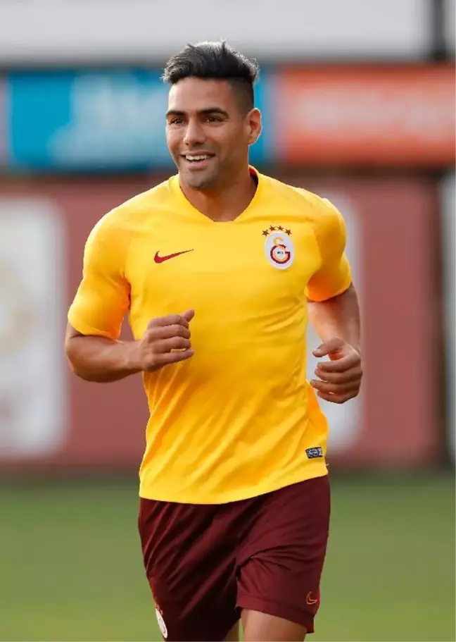 Galatasaray'da Falcao ile yollar ayrıldı