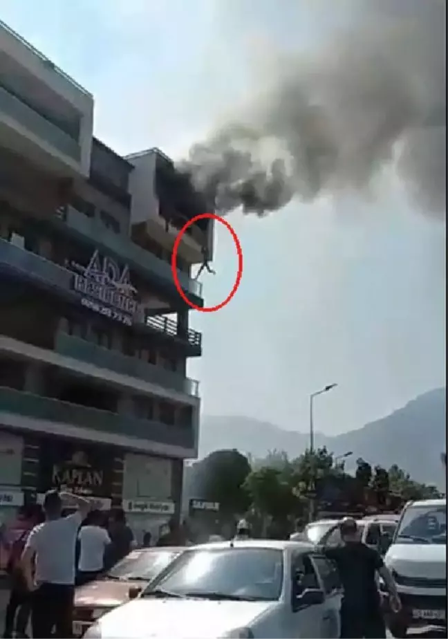 Son dakika! Yangından alt kata sarkarak kurtulan Ahmet'in tedavisine Ankara'da devam edilecek