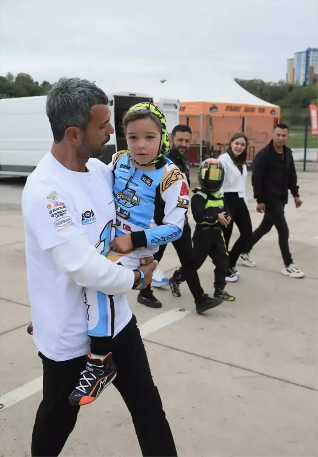 Zayn Sofuoğlu, Karting Şampiyonası'nda Genel Klasman Birincisi Oldu