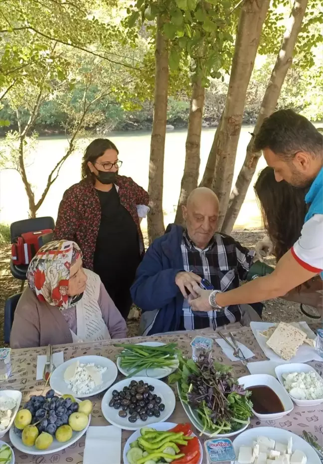 Tunceli'de Yaşlılar İçin Doğayla Buluşma Projesi