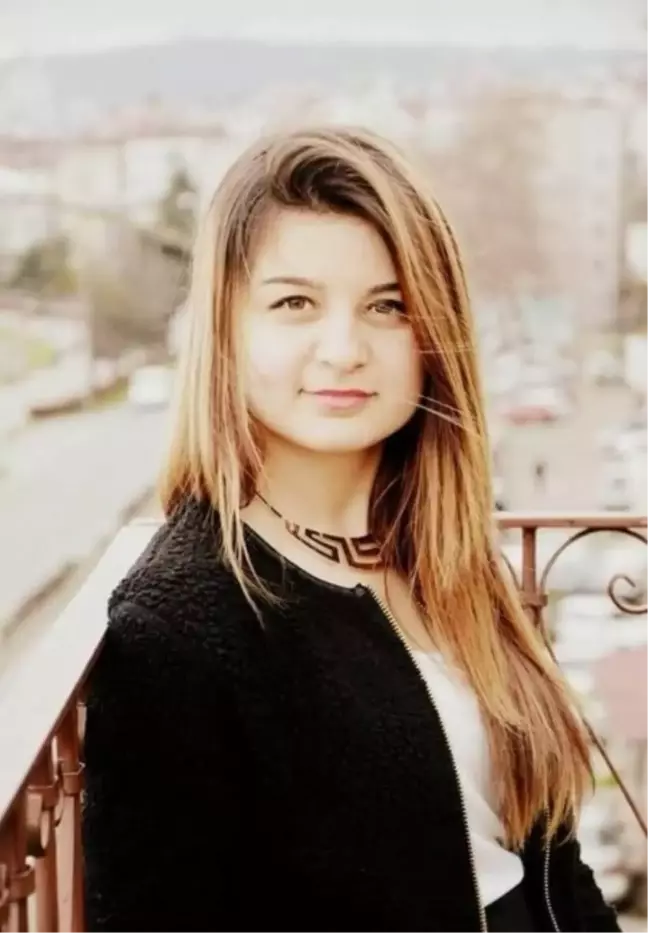 Kaza Kurbanı Genç Kızlar Kurtarılamadı