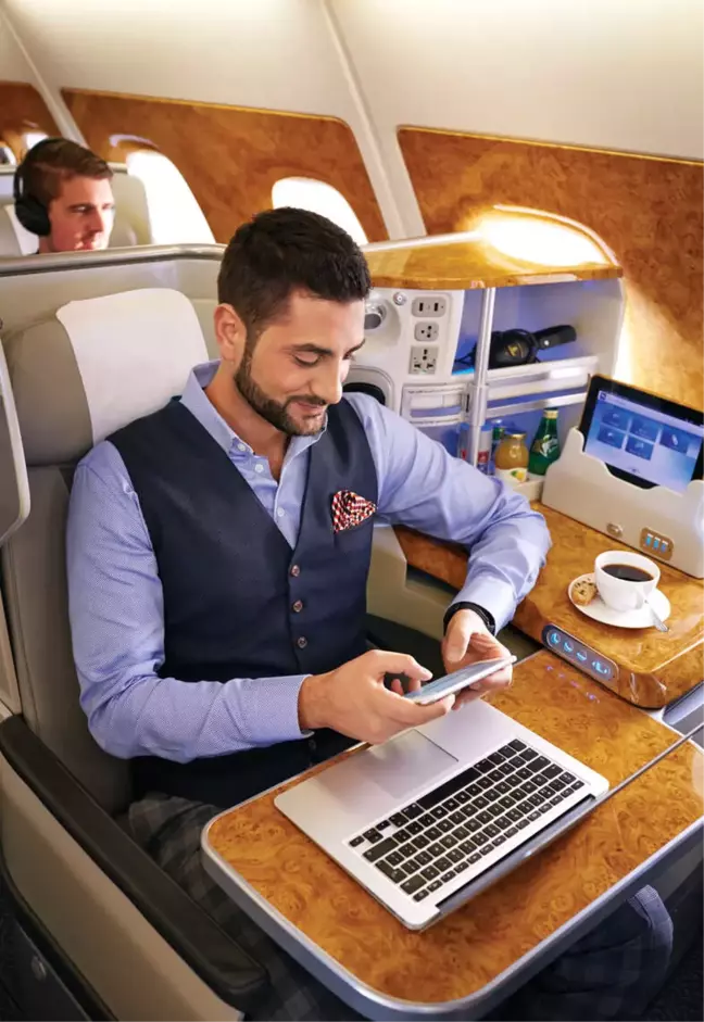 Emirates, Uçak İçi Mobil Telefon Bağlantı Hizmeti 10 Yaşında!