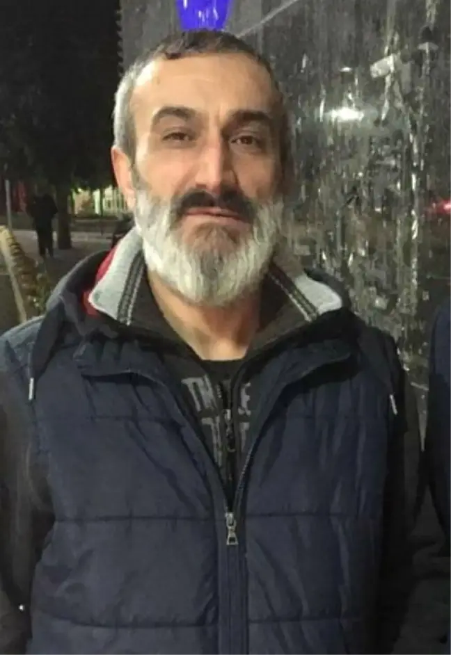 İzmir'de, Sokak Ortasında Silahlı Saldırıya Uğrayan Kişi Öldü