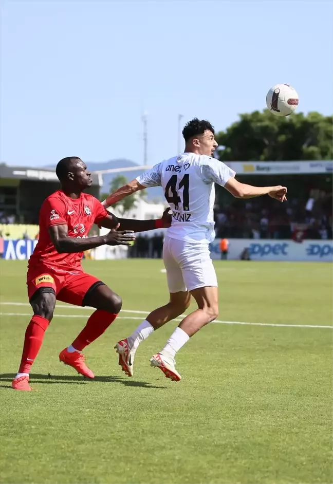 Bodrum FK, Ahlatcı Çorum FK'yı penaltılarla geçerek play-off finaline çıktı