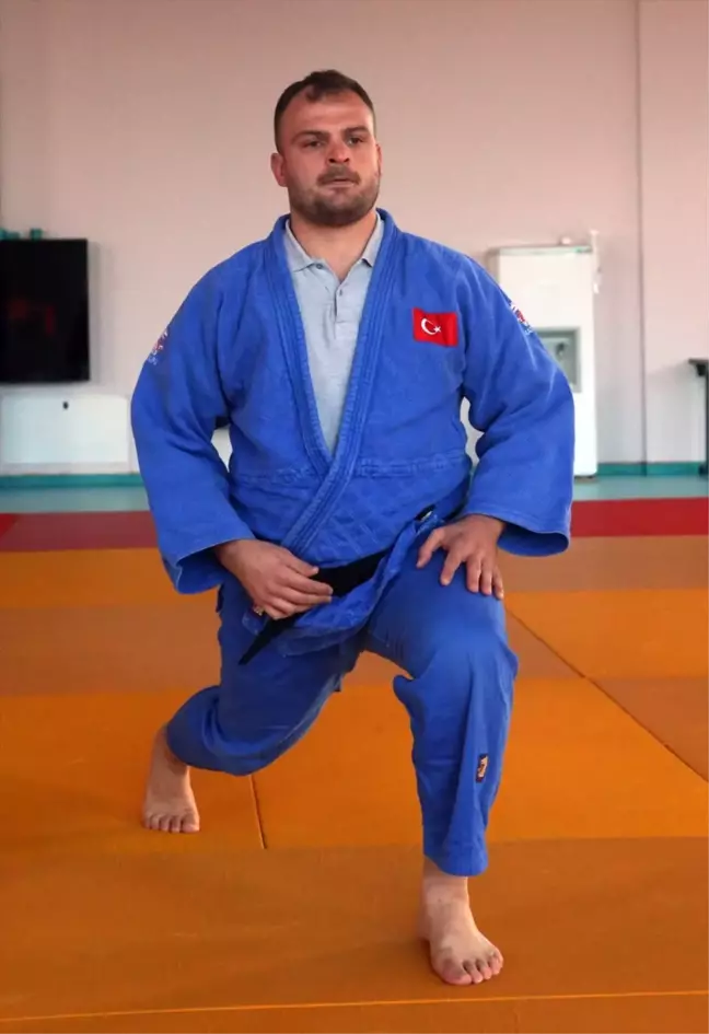 İşitme Engelli Sporcu Samet Bulut, Yeni Başarılar İçin Ter Döküyor