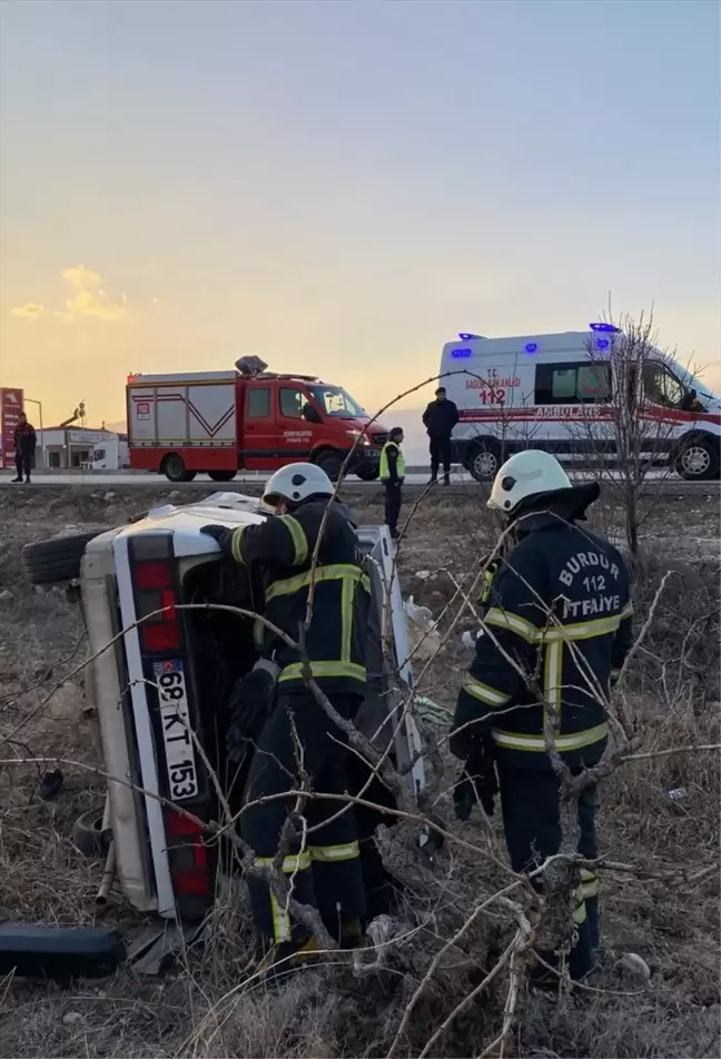 Burdur'da Trafik Kazası: 2 Yaralı