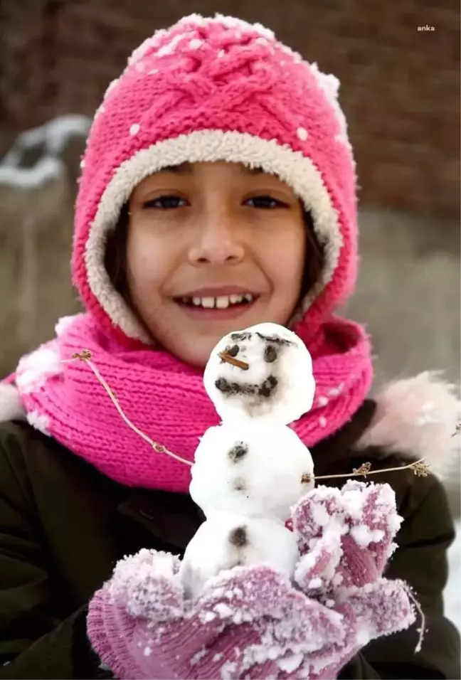 Erzurum'da Olumsuz Hava Koşulları Nedeniyle Eğitime Ara Verildi