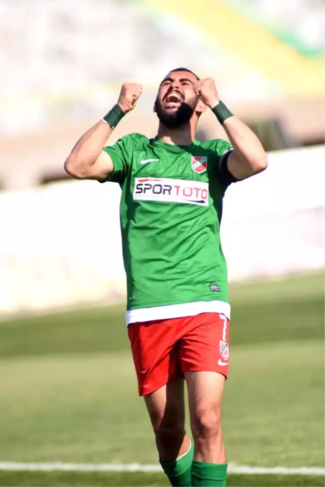 Karşıyaka'da Sular Durulmuyor