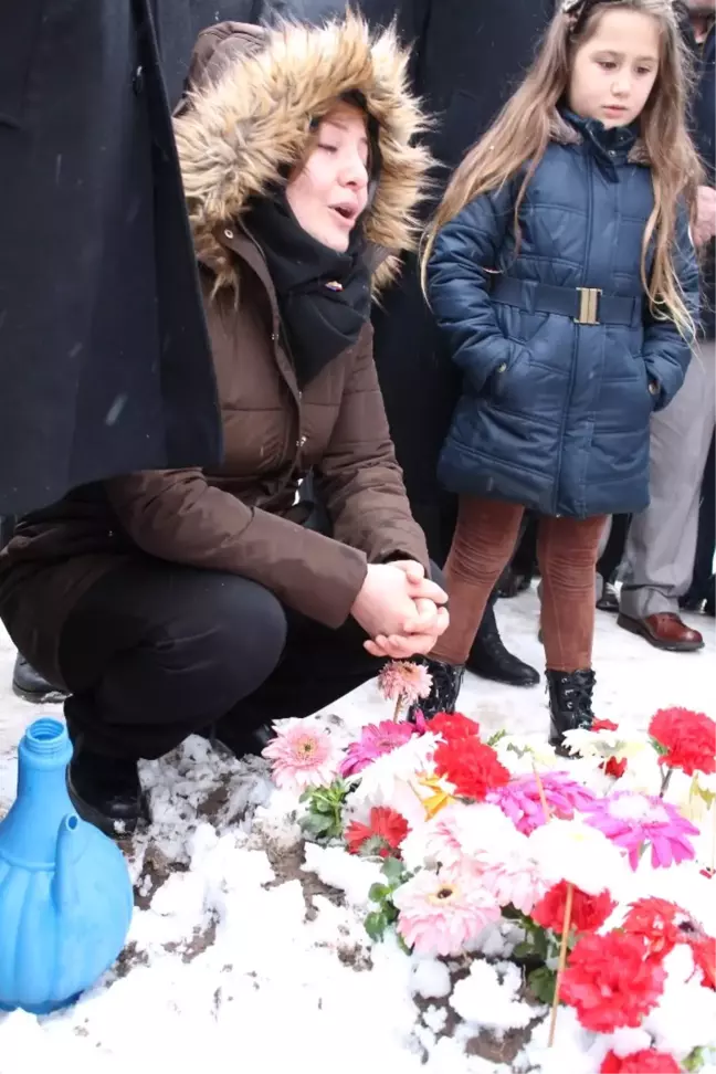 Şehit Eşi Esra Yıldırım: