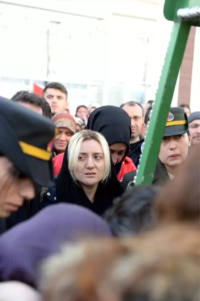 Şehit Mehmet Han Son Yolculuğuna Uğurlandı