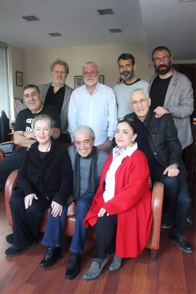 MÜYORBİR'de Başkan Burhan Şeşen, Başkan Yardımcısı Metin Özülkü Oldu