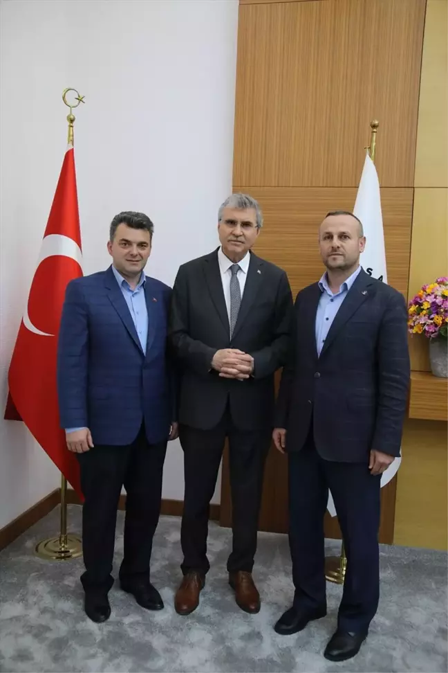 Sakarya Büyükşehir Belediye Başkanı Yüce'ye Ziyaret