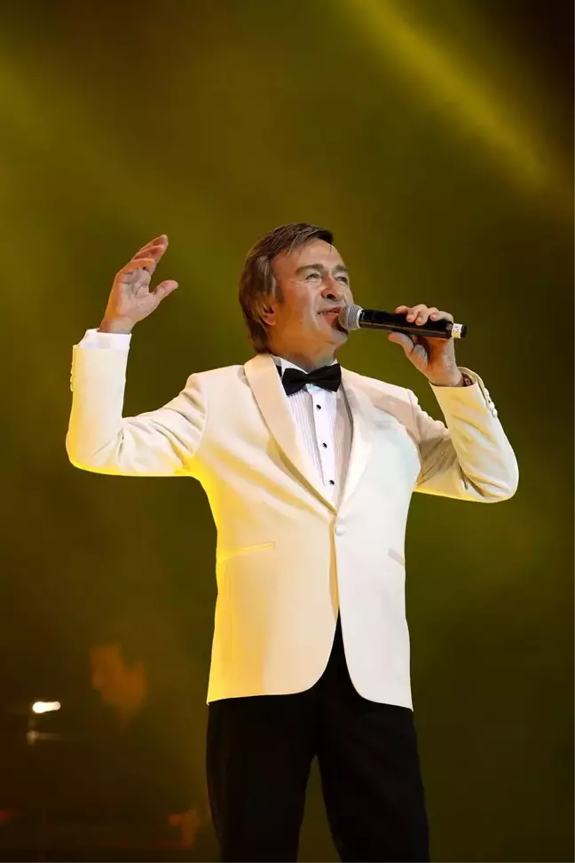 Erol Evgin'den görkemli final